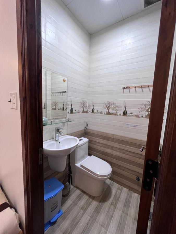 Nhat Anh Hotel Dalat Bagian luar foto